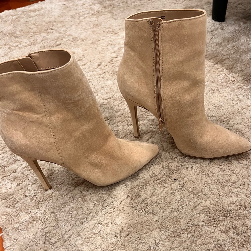 Charles David Beige suede stiletto booties